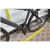 Image 19 : Schwinn Pathway 700C Medium Men's Multi-Use Bike w/ Rack