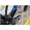 Image 11 : Roadmaster Granite Peak 18 Speed Black Men's Mountain Bike