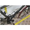 Image 8 : Trek FX Series 7 Speed 20" Hybrid Bike w/ Stock Bikes BR Front Tire