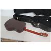 Image 8 : Yamaha G-50A Classical Acoustic 6 String Guitar in Hard Case