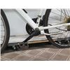 Image 17 : Kent 700C Denali White Men's Road Bike w/ Racing Handlebars