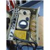 Image 2 : Test equipment