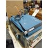 Image 2 : Test equipment