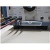 Image 2 : Test equipment