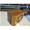 Image 2 : Radio