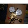 Image 1 : Pressure Gage + Electrode Holder