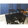 Image 2 : Table + chairs