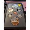 Image 3 : 1984 ROYAL CANADIAN MINT SET WITH TORONTO 1834-1984 DOLLAR