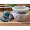 Image 1 : BLUE GLASS HAT & CHINESE FLOWER POT