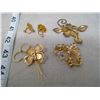 Image 4 : LOT OF BOYD BOND STERLING, 3 BROACHES, ONE PAIR OF EARRINGS