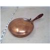 Image 1 : COPPER CRUMB HOLDER