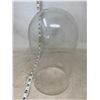 Image 2 : LARGE GLASS DOME FOR PROTECTING COLLECTIBLES