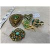 Image 1 : LOT OF GOLD TONE AND GREEN RHINESTONE BROACHES