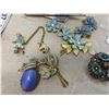 Image 3 : LOT OF BLUE TONE BROACHES