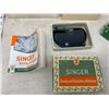 Image 5 : LOT OF SINGER SEWING ITEMS(4)