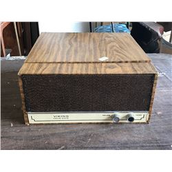 EATONS VIKING RECORD PLAYER