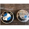 Image 3 : 2 BMW HOOD BADGES