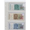Image 1 : LOT OF 3 DIFFERENT NOTES FROM ARGENTINA. FROM A 1985-1989 SERIES INCLUDING 1 AUSTRAL, 5 AUSTRALES AN