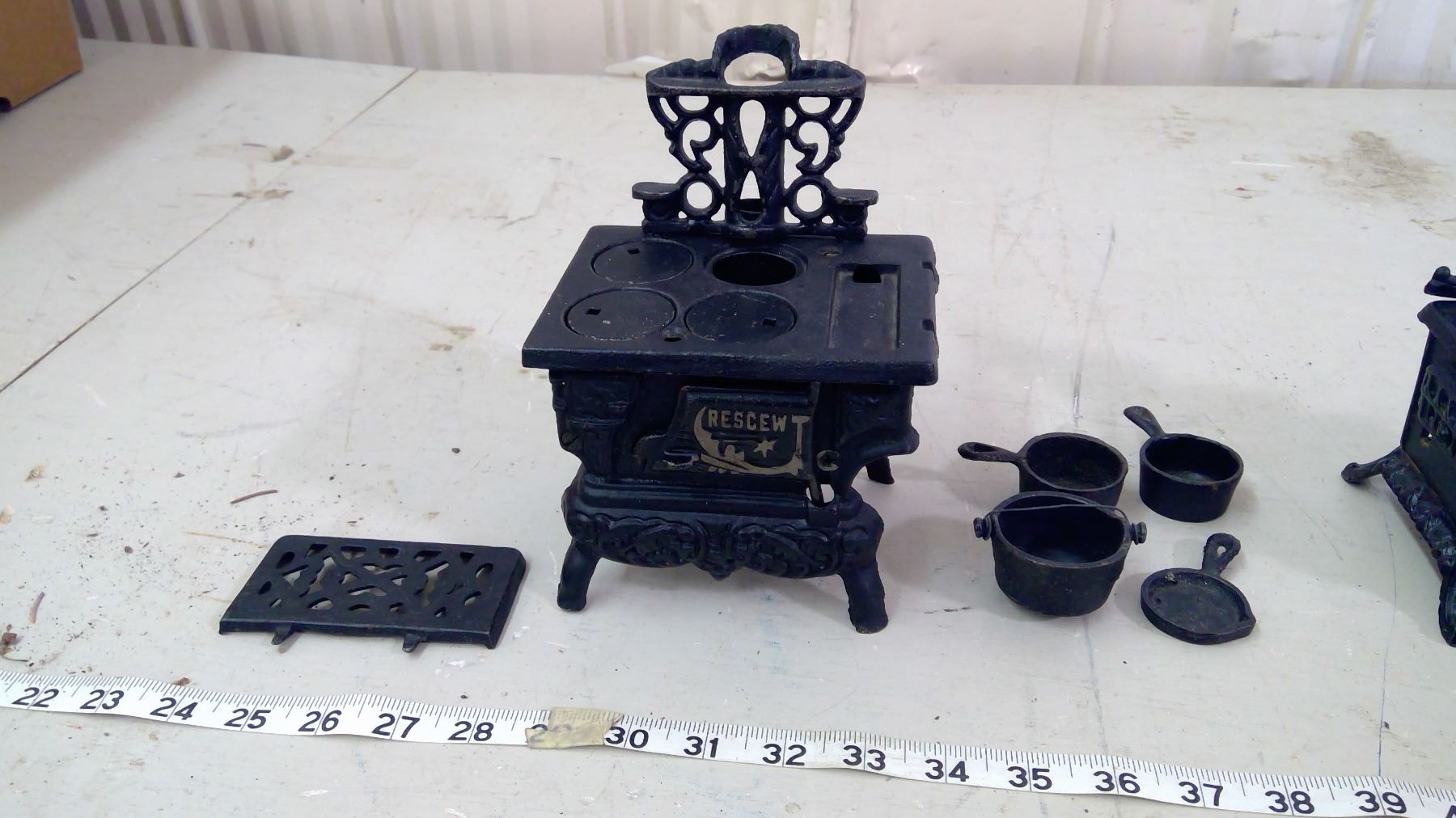 SALESMEN SAMPLE CAST IRON STOVES WITH ACCESSORIES