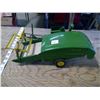 Image 2 : 1940'S JOHN DEERE COMBINE PRESSED STEEL