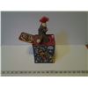 Image 5 : SOCK MONKEY JACK IN THE BOX