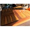 Image 3 : HANDMADE WOODEN BACK GAMMON BOARD