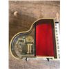 Image 3 : PIANO MUSIC BOX