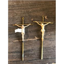 2 OLD BRASS CRUCIFIXES