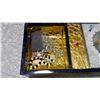 Image 4 : WIND UP JEWELRY BOX WITH KEY