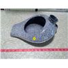 Image 1 : GRANITEWARE BED PAN