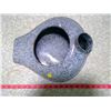 Image 2 : GRANITEWARE BED PAN