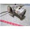Image 2 : #15 MEAT GRINDER (LIKE NEW)