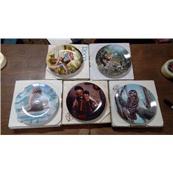 5 DECORATIVE PLATES