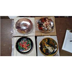 4 DECORATIVE PLATES