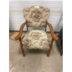 MAPLE - UPHOLSTERED CHAR- TAPESTRY