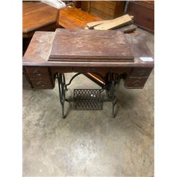 TREADLE SEWING MACHINE- COMPLETE WORKING CONDITION