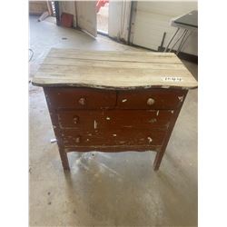 3 DRAWER MAPLE DRESSER 32" W 32" H 18" L