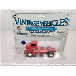 ERTL DIE CAST 1950 CHEVY TRUCK