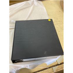 PRIVATE COLLECTOR FROM AN ESTATE BINDER OF BASKETBALL CARDS 113 SHEETS OF 9 CARDS/SHEET