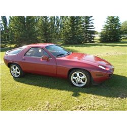 NO RESERVE! 1982 PORSCHE 928