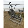 Image 1 : SCHWIN AIR EXERCISE BIKE