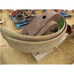PALLET OF TRACTOR FENDERS
