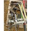Image 1 : APPROX. 12 CLAMPS