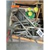 Image 1 : SLEDGE HAMMER, SAW CLAMPS, MAGNET, 4 WAY WRENCH, ETC