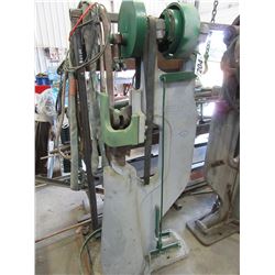 DACKLAND & SONS TRIP HAMMER