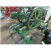 Image 3 : JOHN DEERE E 6 HP STATIONARY ENGINE ON STEEL CART