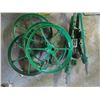 Image 1 : 4 STEEL WHEELS & 2 AXLES (GREEN)