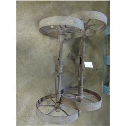 4 STEEL WHEELS & 2 AXLES (UNPAINTED)