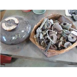 INSULATOR & TOPS & CHEV HUB CAP