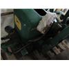 Image 3 : JOHN DEERE E 1.5 HP STATIONARY ENGINE